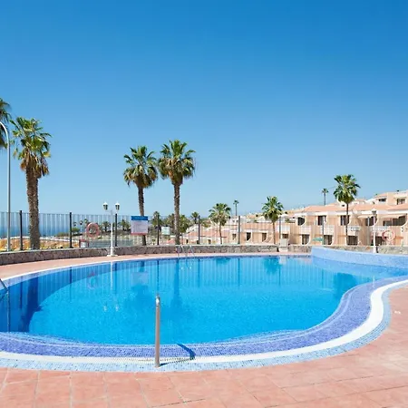 Home2Book Chill & Sun Colina Blanca, Adeje *